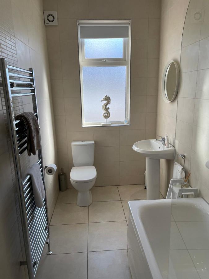 Coffee Cottage Portrush Holiday Home Self Catering Экстерьер фото